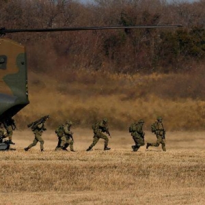 俄媒：日本被美国更牢地捆绑在战车上