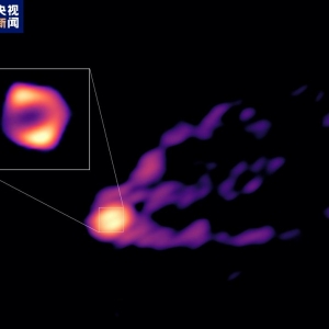 天文学家初次拍摄到黑洞与喷流“全景照”